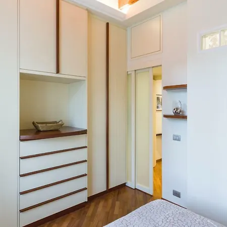Appartement Il Faro Nella Roccia *